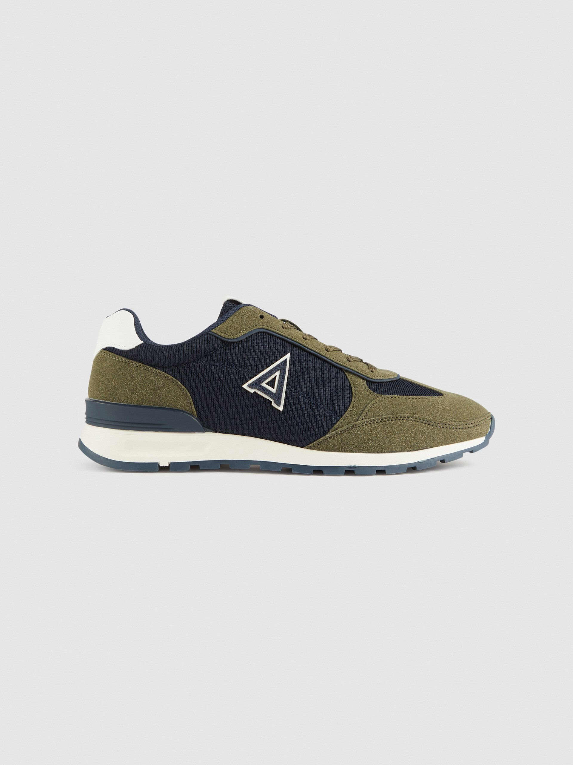 Louth hotsell shoes site