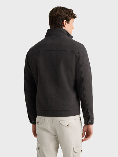 CAZADORA TRENKA GRIS