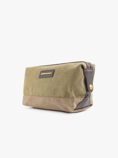 NECESER BAGGY