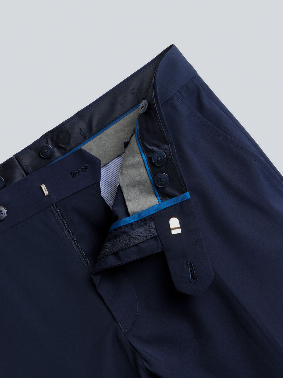 PANTALON PLAIN SLIM PANTALON PLAIN SLIM