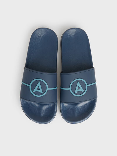 CHANCLAS LOGO AZUL MARINO