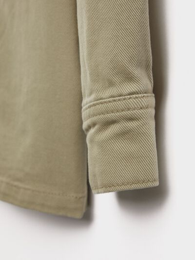 SOBRECAMISA DIVISION