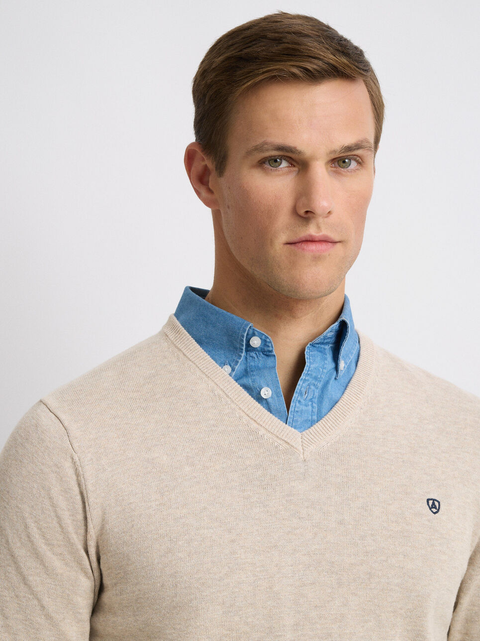 JERSEY V-NECK TRENDY