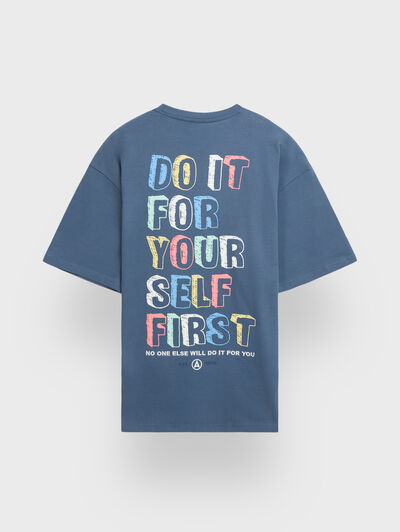 CAMISETA LETTERS AZUL MARINO