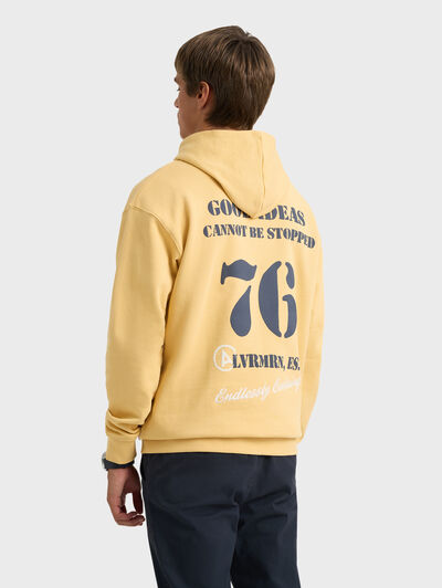 SUDADERA ENVOLVING AMARILLO