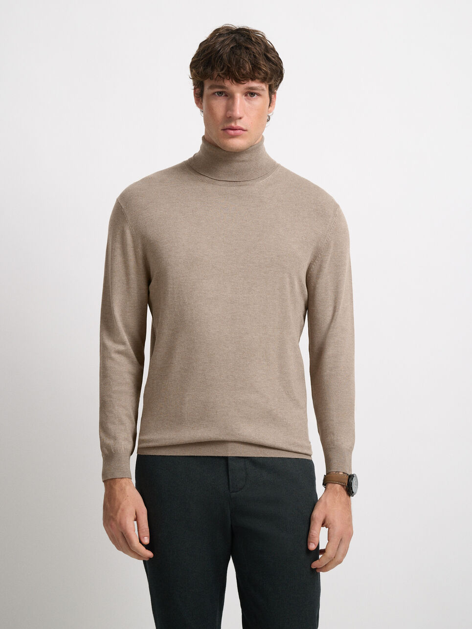 JERSEY CUELLO VUELTO