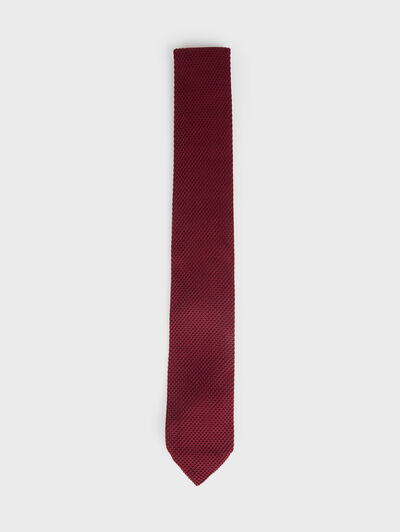 CORBATA PUNTO BURDEOS