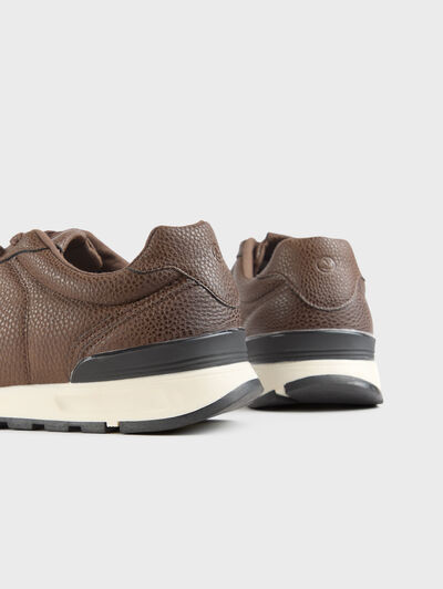 SNEAKERS HOLDEN