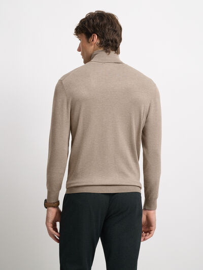 JERSEY CUELLO VUELTO CAMEL
