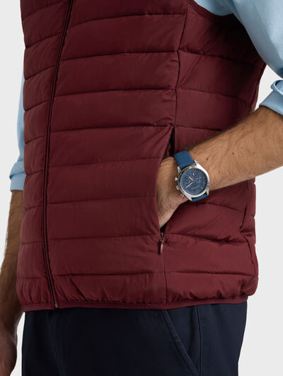 CHALECO VITO BURDEOS