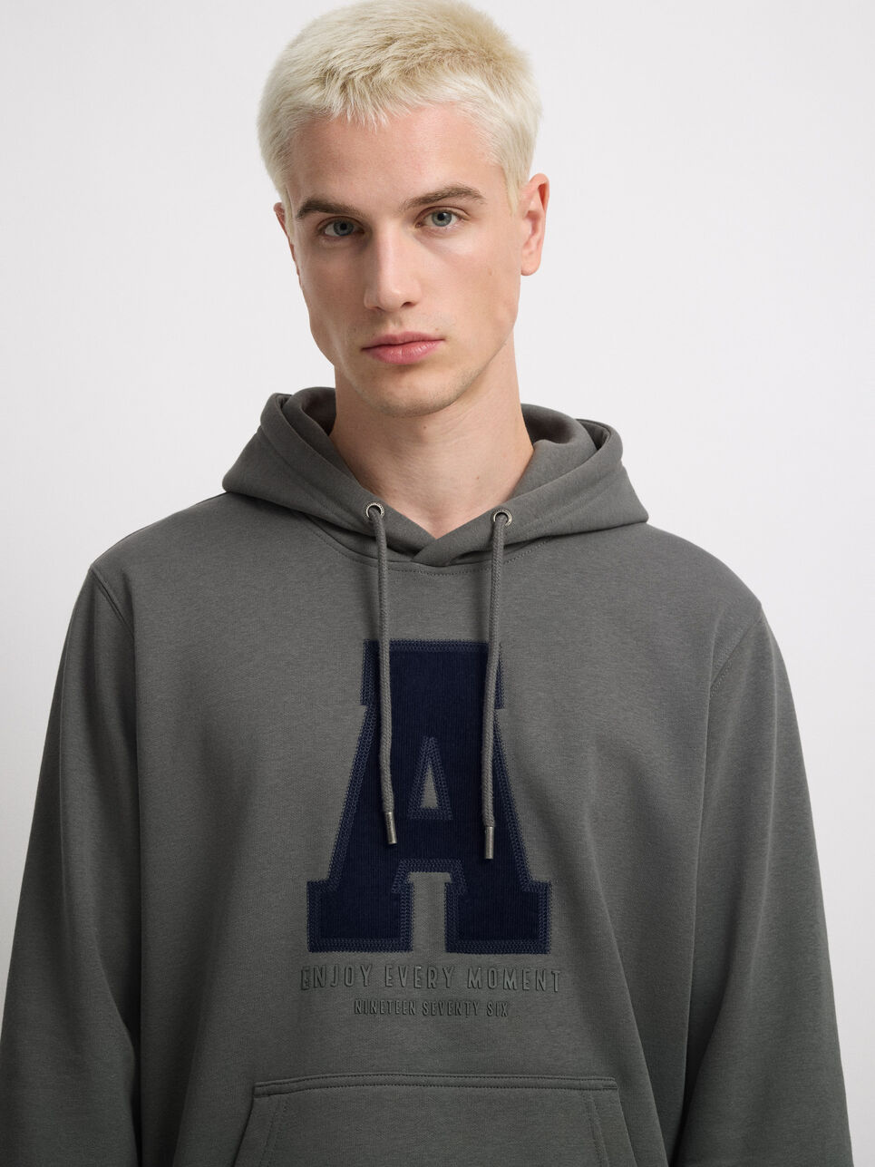 SUDADERA MOMENT