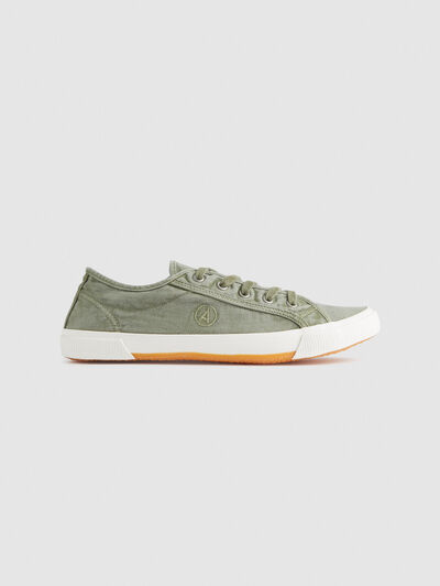 ZAPATILLAS CANVAS VERDE