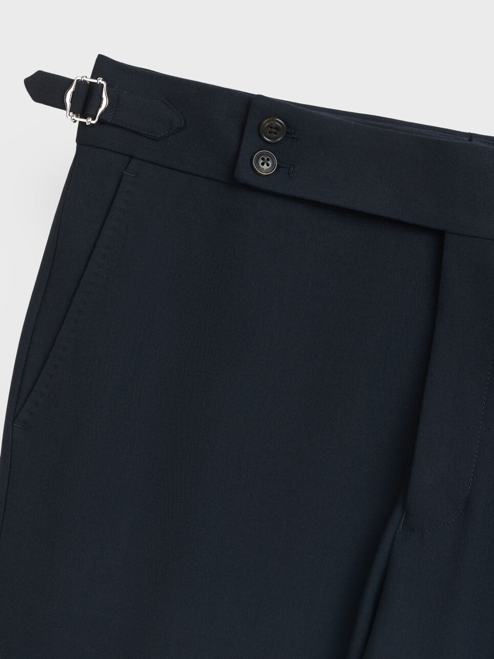 PANTALON GURKHA