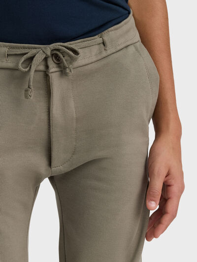 JOGGER CHINO KIDS VERDE