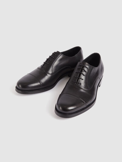 BLUCHER PIEL NEGRO