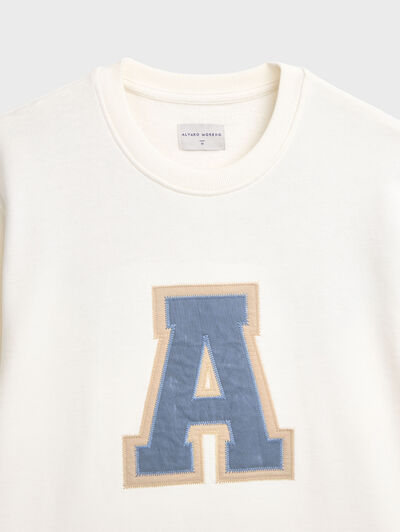 SUDADERA MOMENTUM CRUDO