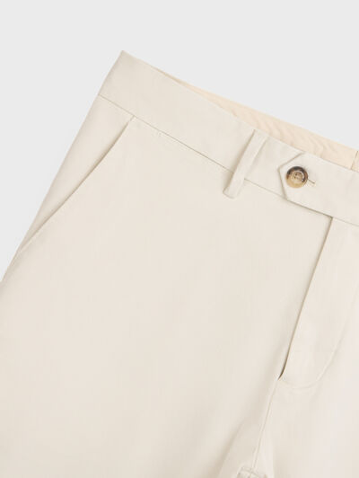 BERMUDA BASICA CRUDO