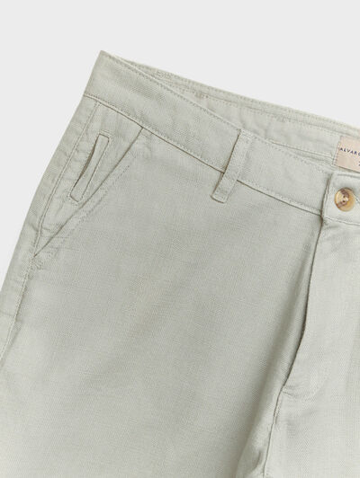 BERMUDA TINTADA VERDE