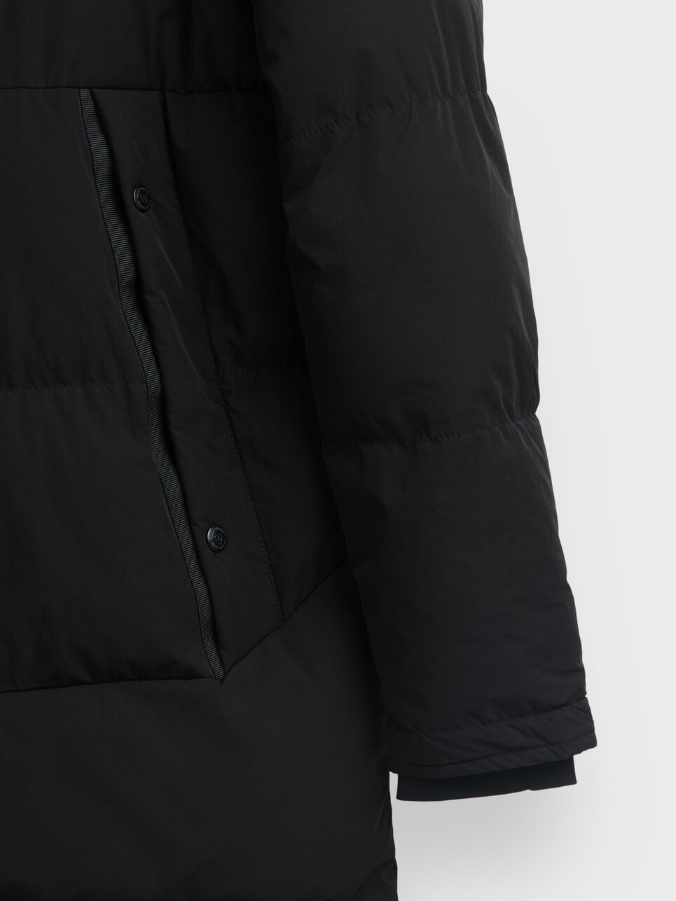 PARKA BROADCAST