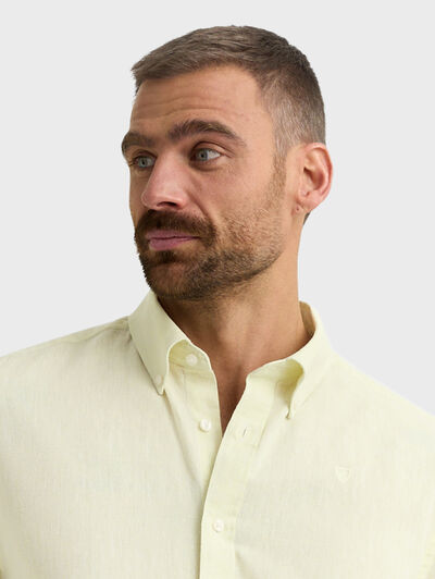 CAMISA LINO C.BOTON AMARILLO