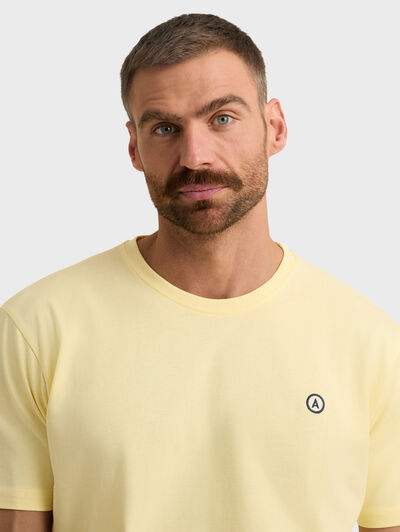 CAMISETA PATCH AMARILLO