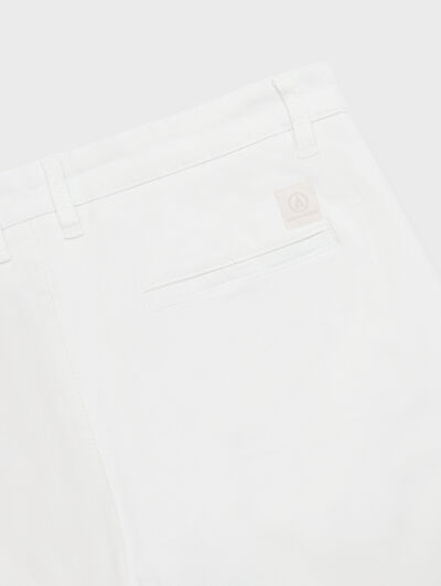 BERMUDA ELTON BLANCO