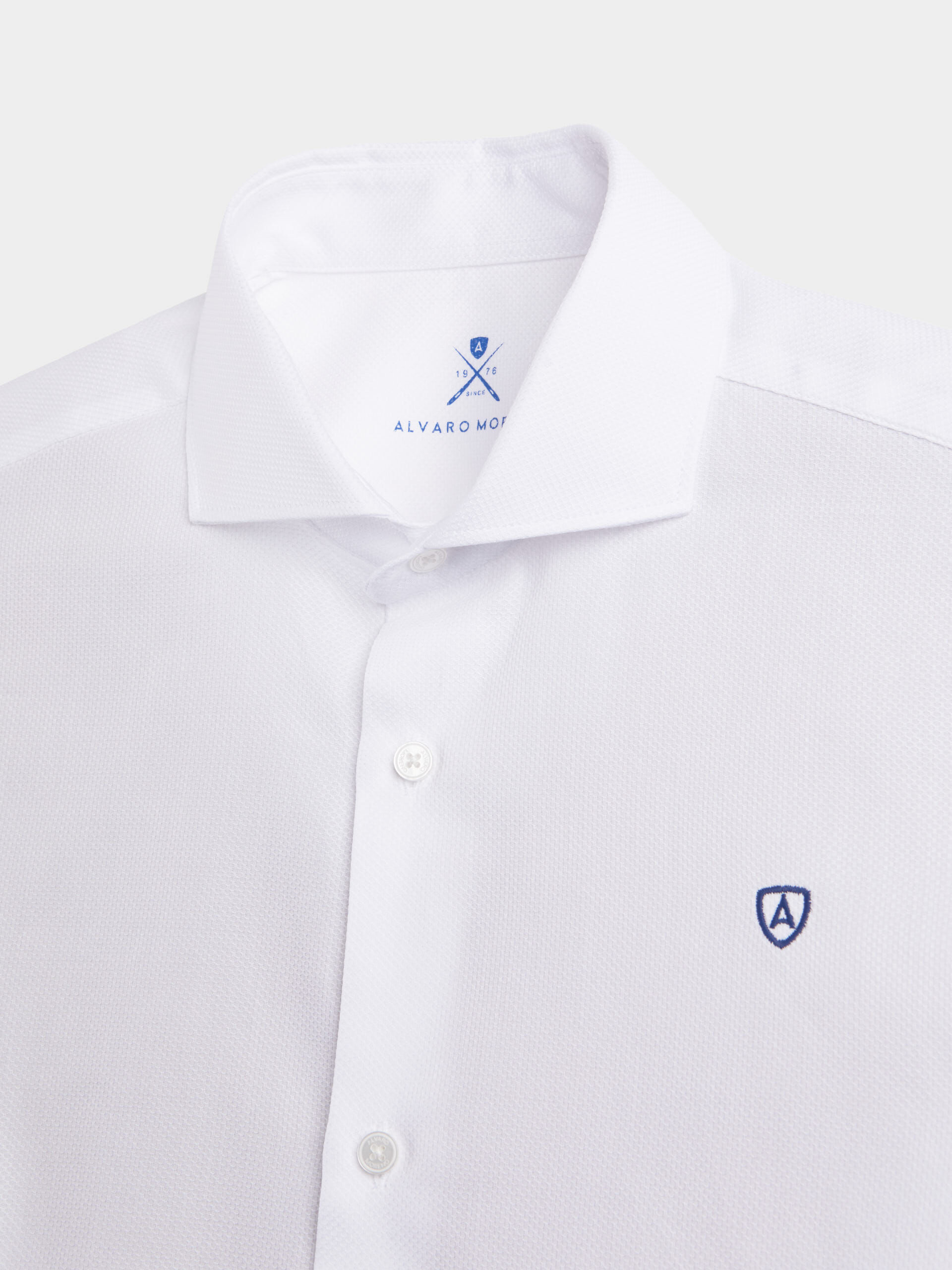 Camisa blanca alvaro moreno shop