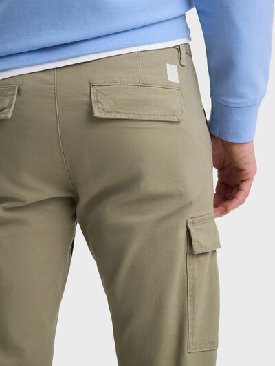 PANTALON CARGO ELVIS VERDE