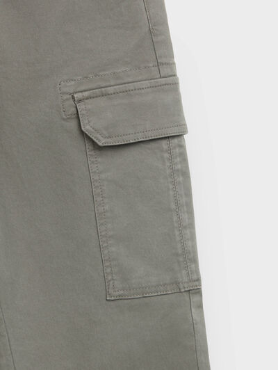 PANTALON BUFFORD VERDE