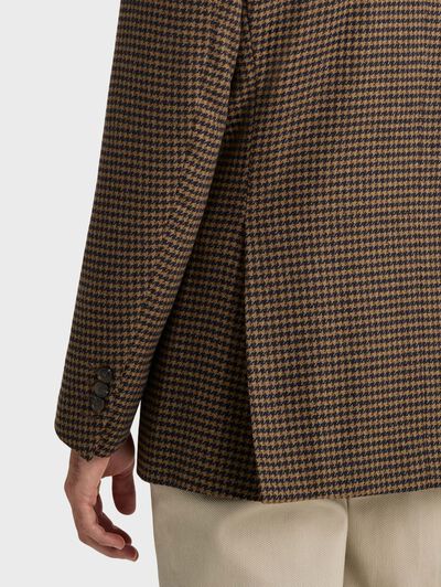 AMERICANA HOUNDSTOOTH TWIST