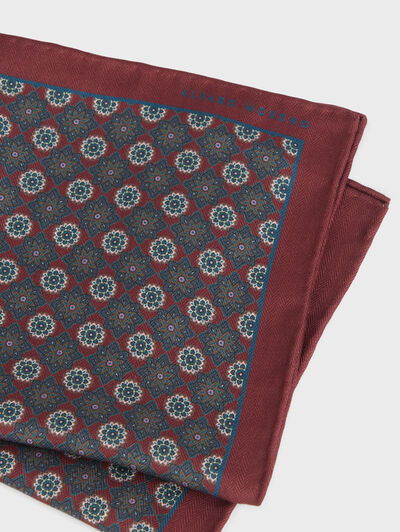 PA&Ntilde;UELO PRINTED BURDEOS