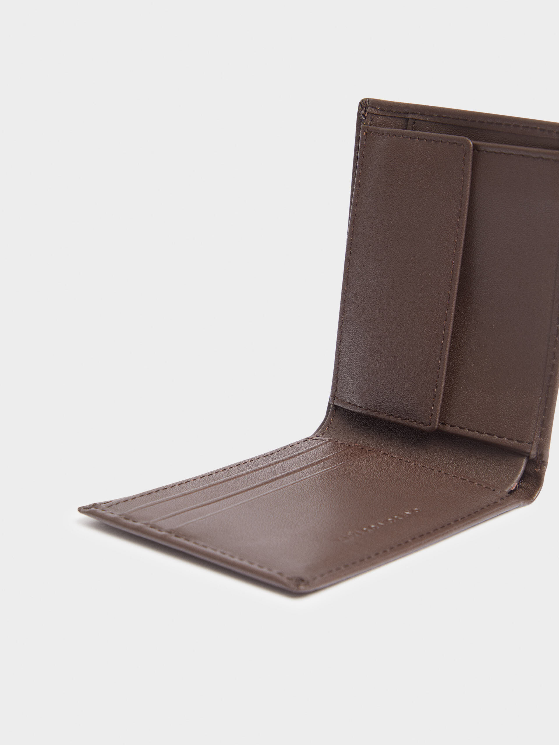 Cartera alvaro moreno store