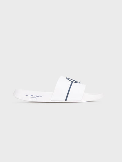 CHANCLAS LOGO BLANCO