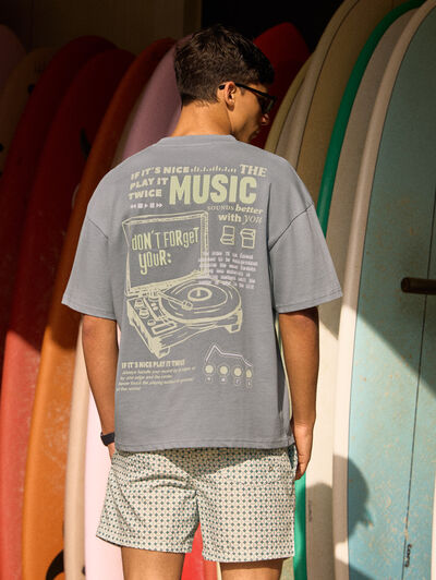 CAMISETA MUSIC VERDE