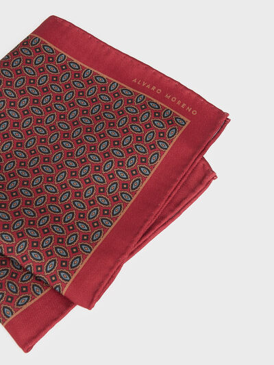 PA&Ntilde;UELO PRINTED BURDEOS