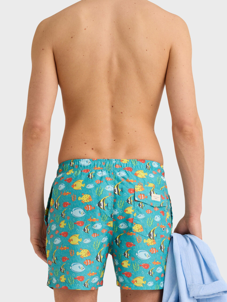 BA&Ntilde;ADOR CAPRI