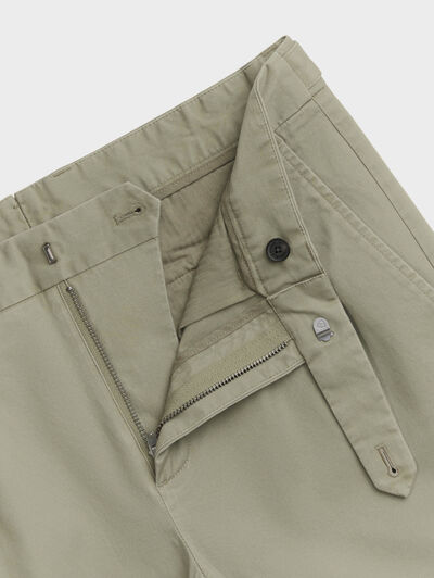 PANTALON CARROT VERDE