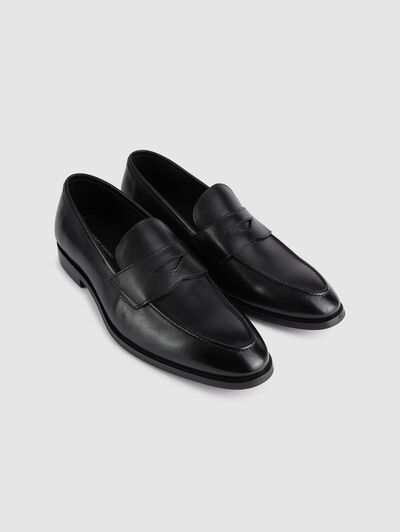 MOCASIN PIEL NEGRO