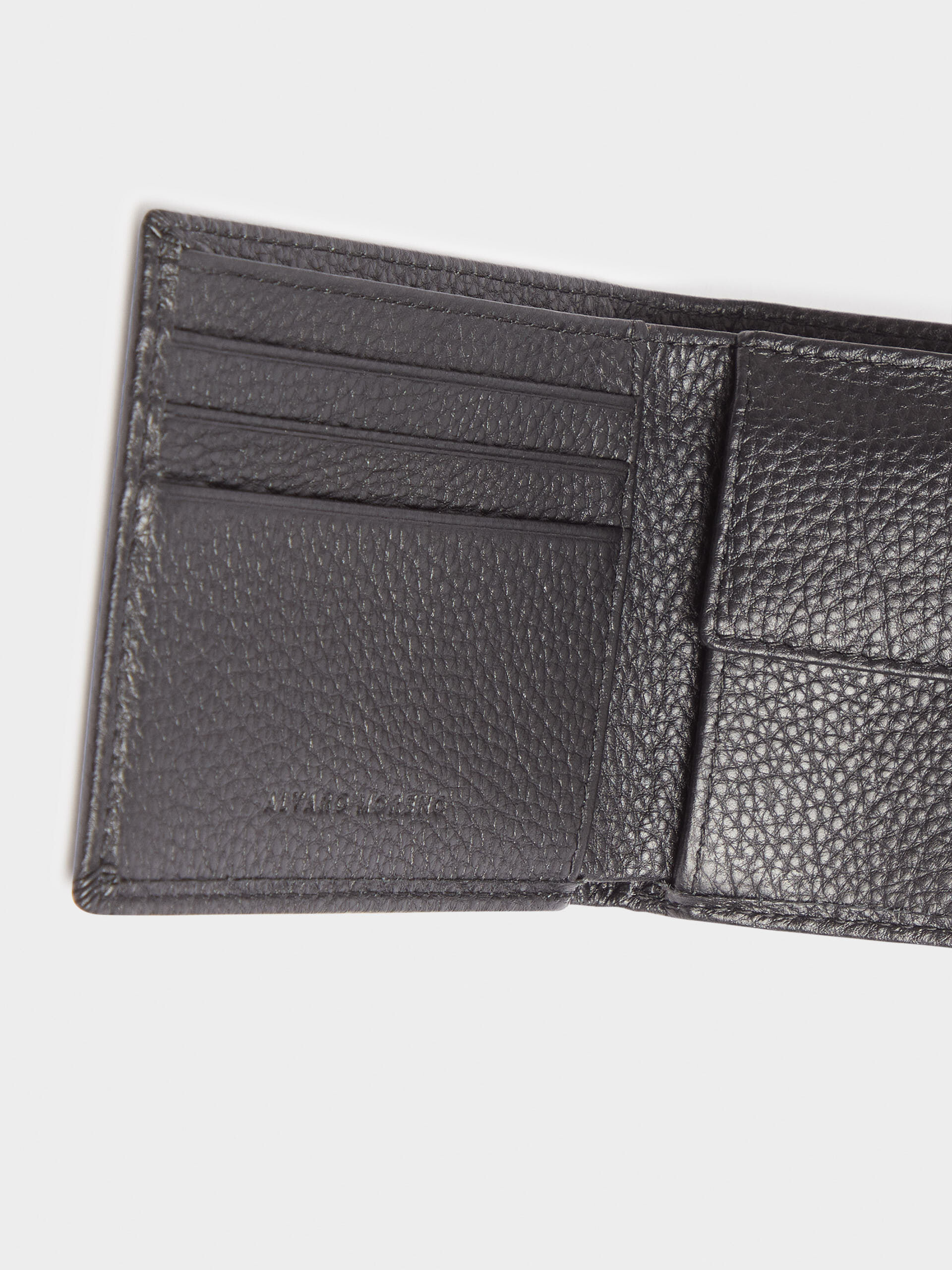 CARTERA NEGRO