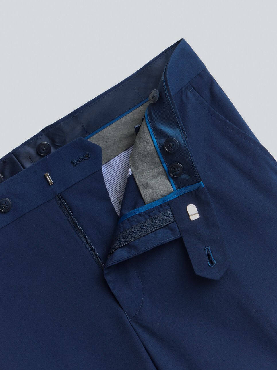 PANTALON PLAIN SLIM PANTALON PLAIN SLIM