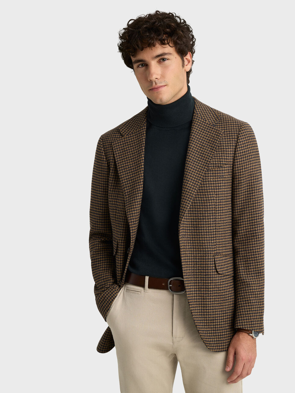 AMERICANA HOUNDSTOOTH TWIST