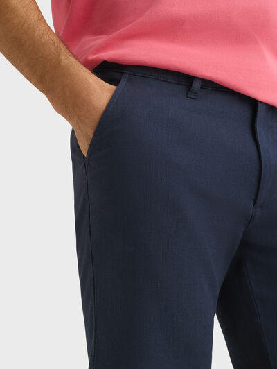 BERMUDA TINTADA AZUL MARINO