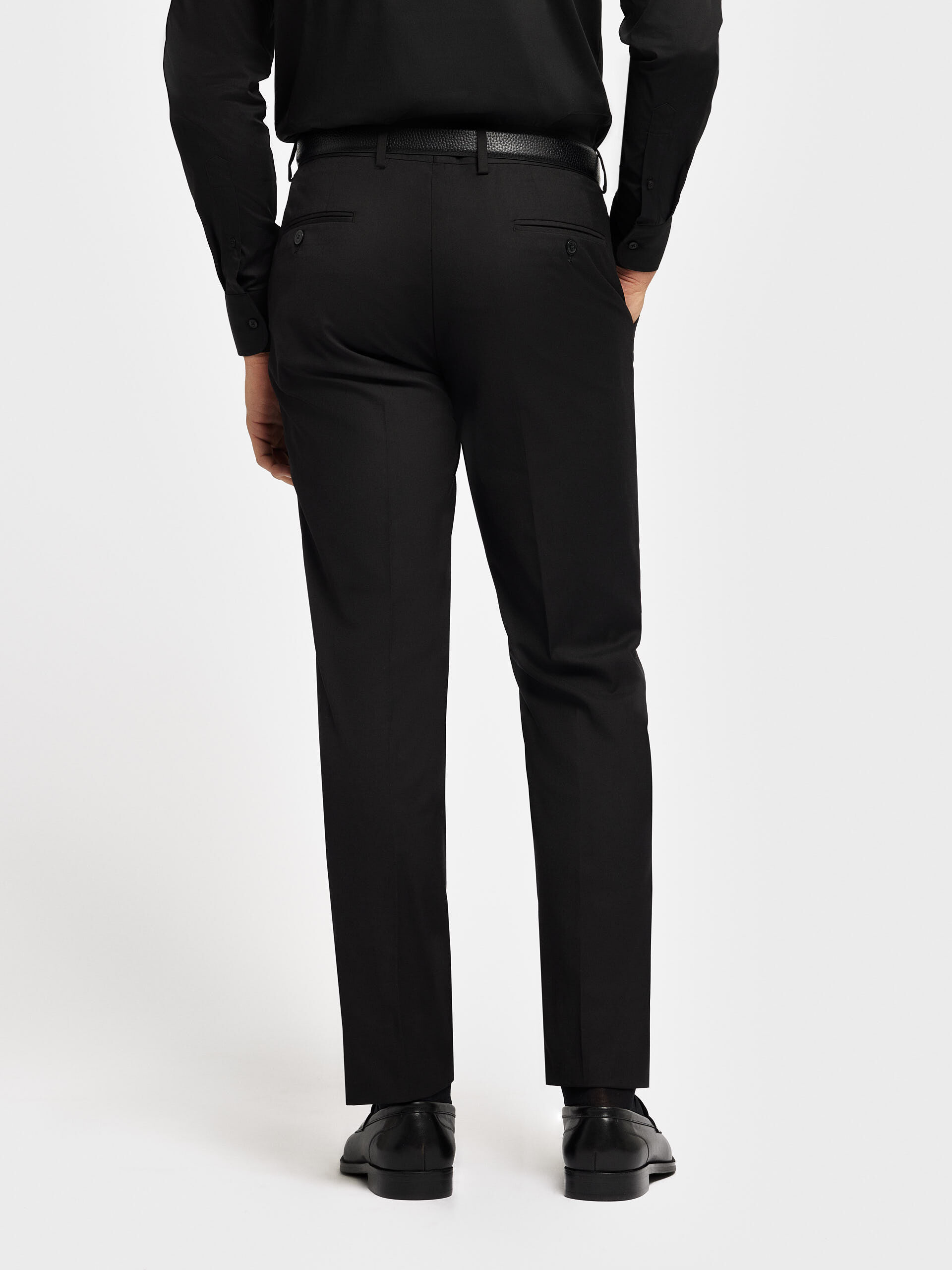Alvaro moreno trajes discount novio