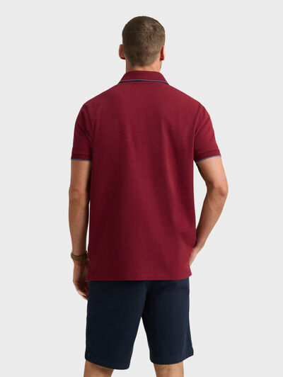 POLO CONTRAST BURDEOS