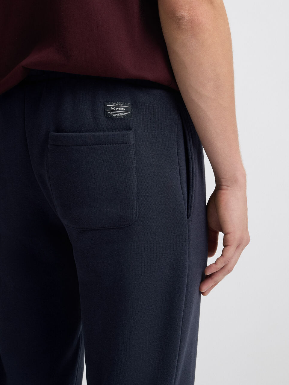 JOGGER BASIC