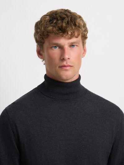 JERSEY ROLL COLLAR