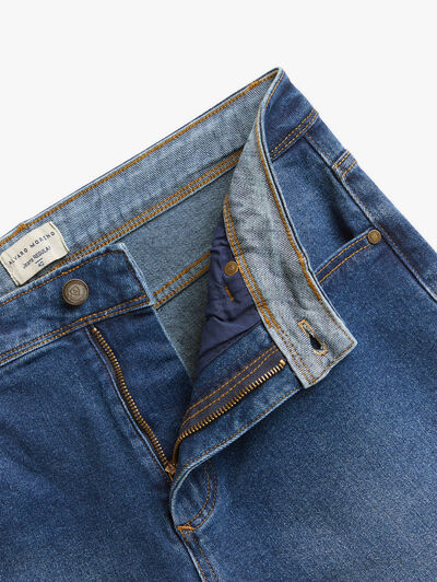 BERMUDA DENIM VUELTA AZUL MARINO