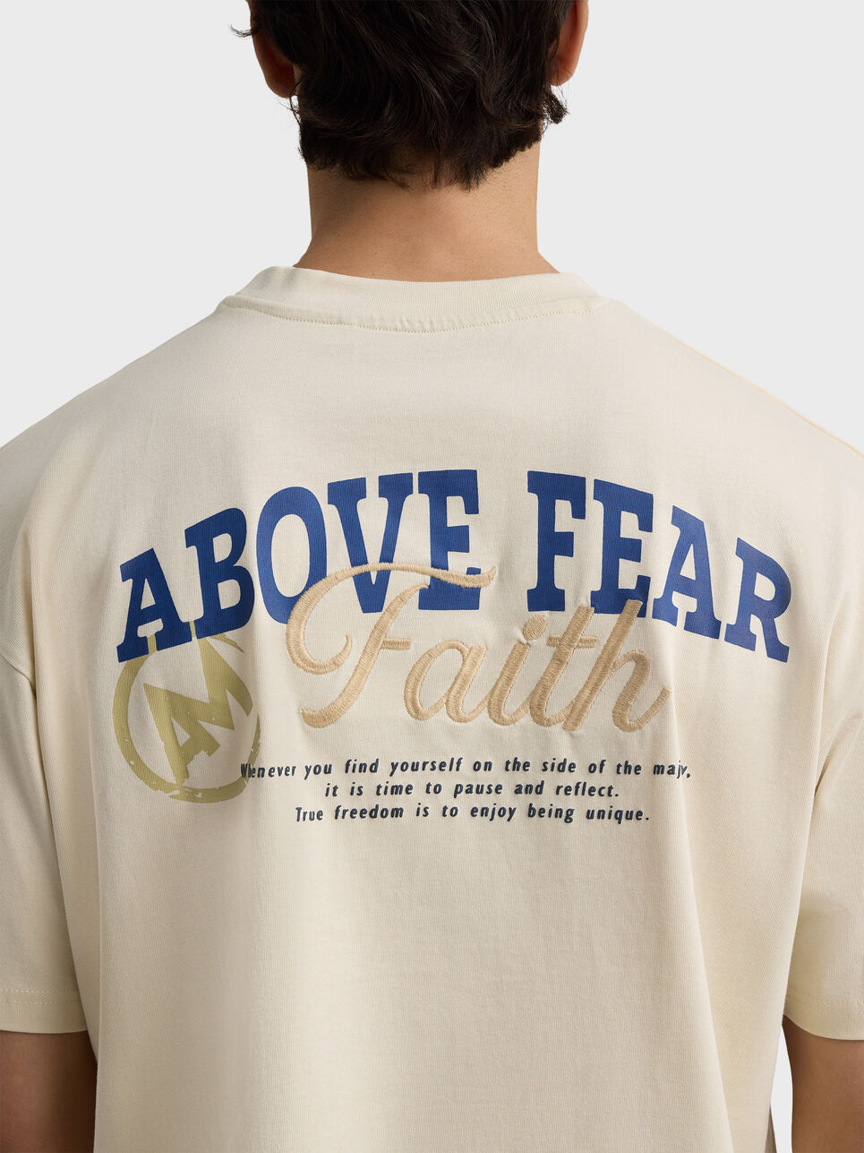 CAMISETA FAITH
