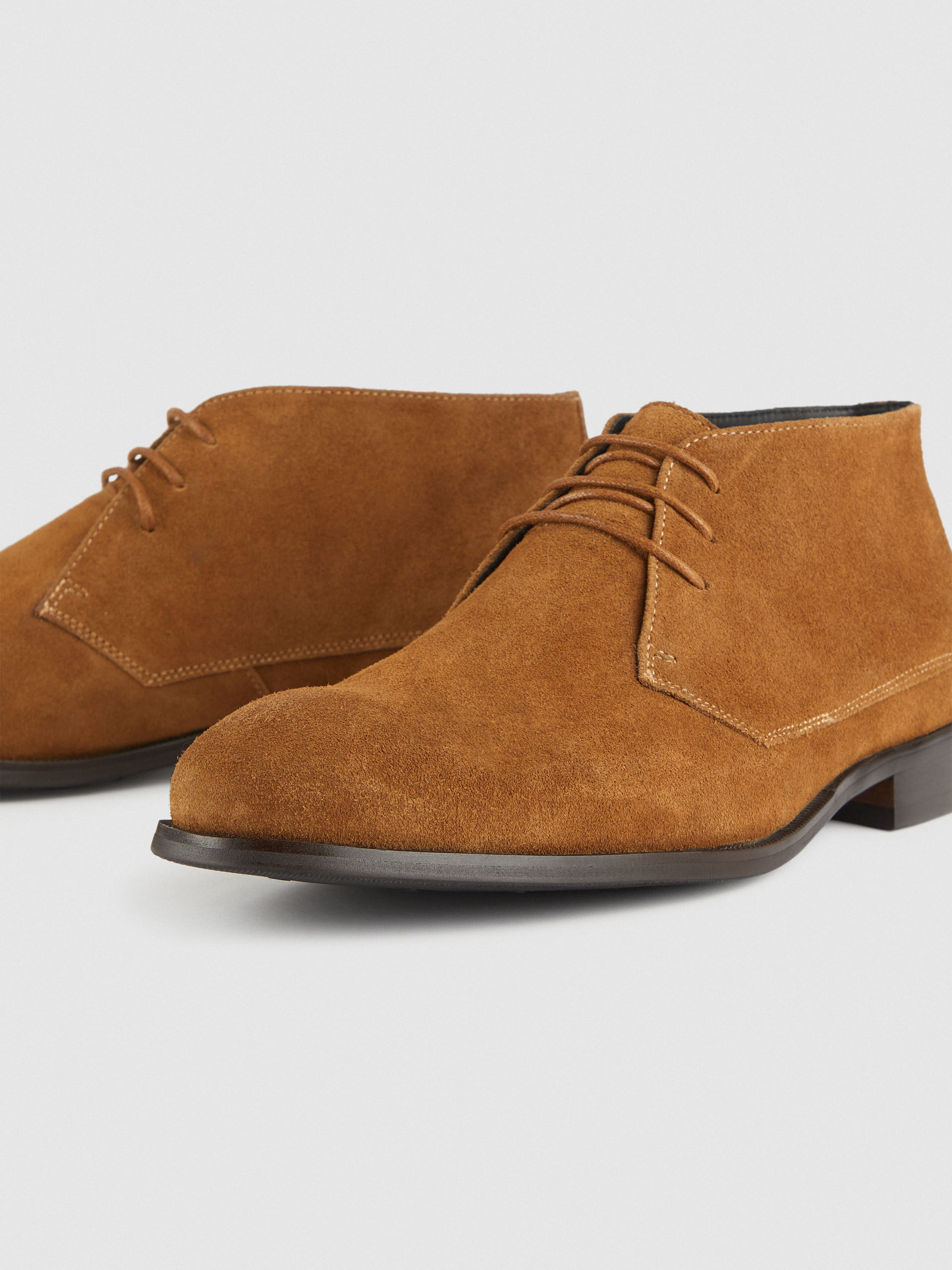 Botin serraje 2025 marron
