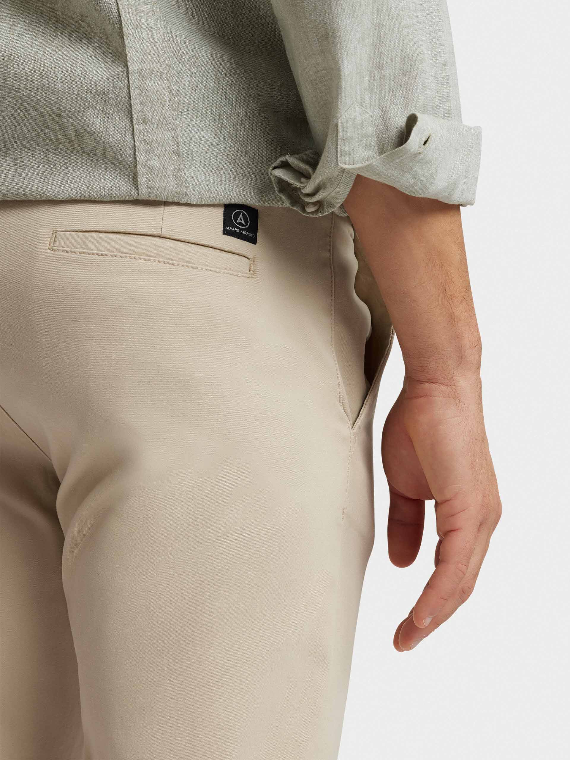 Pantalones hombre clearance alvaro moreno
